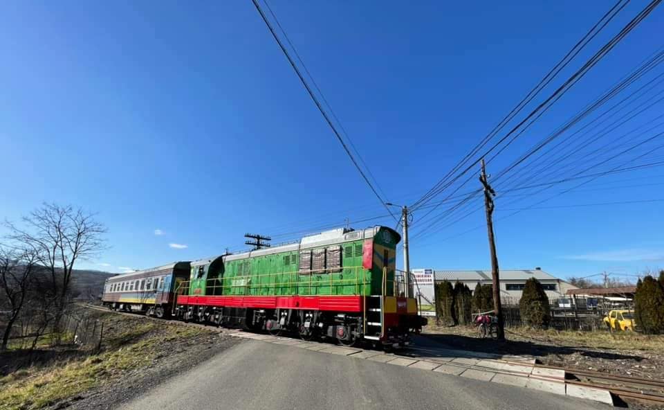 tren-ucraina