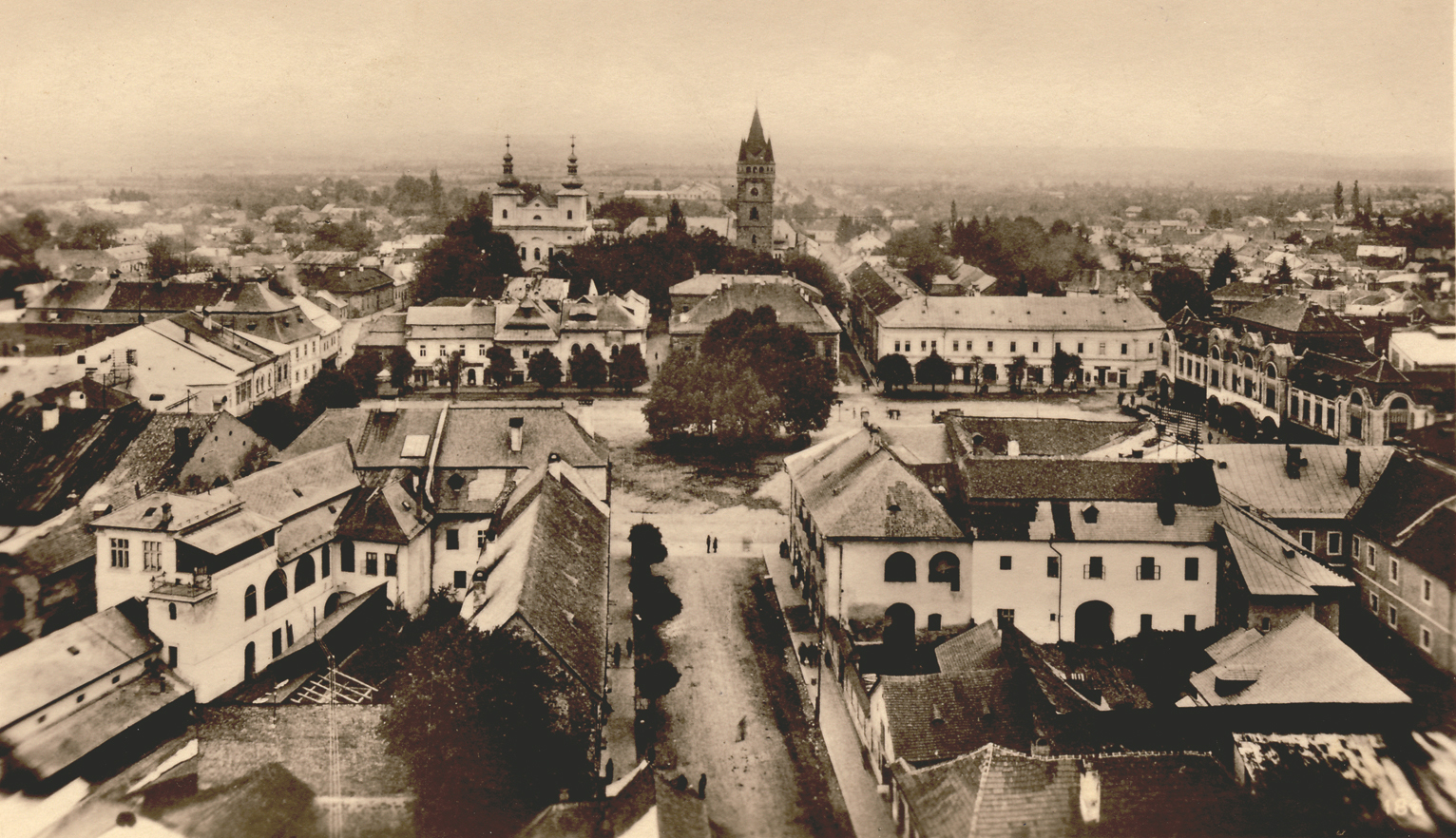 biserica-reformata-1940-baia-mare-nagybanya-reformatus-templom
